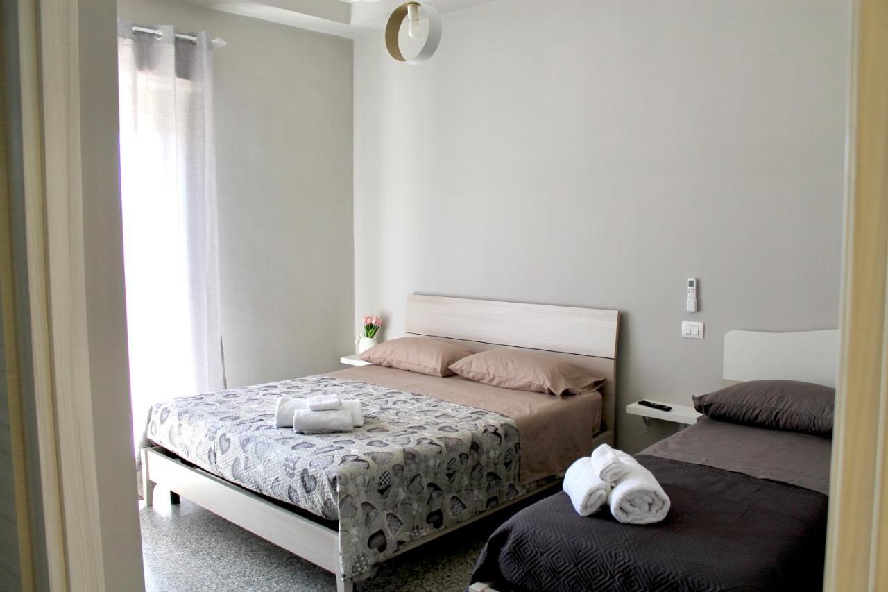 Charm Airport Bed and Breakfast Reggio di Calabria Buitenkant foto