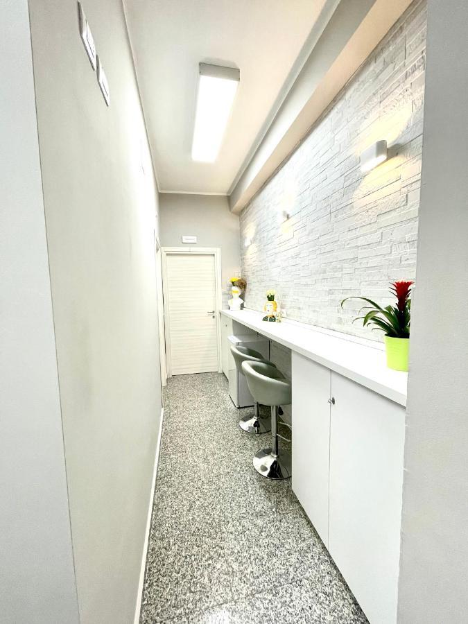 Charm Airport Bed and Breakfast Reggio di Calabria Buitenkant foto