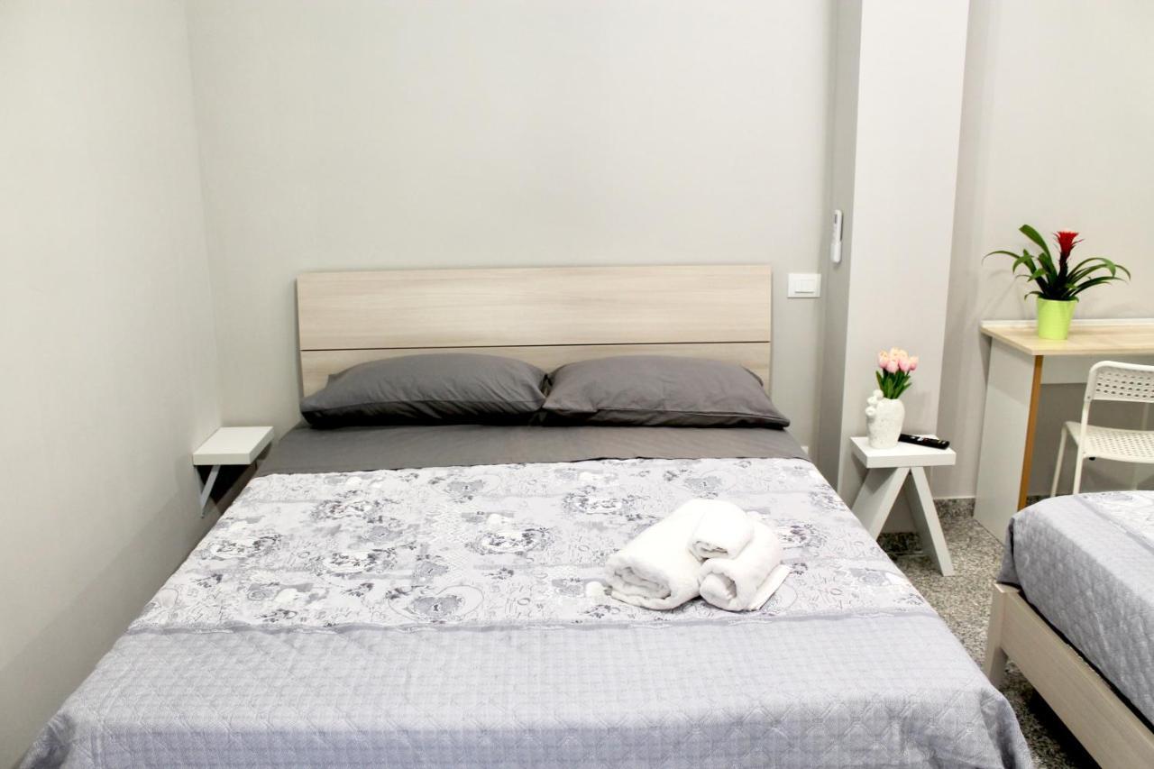 Charm Airport Bed and Breakfast Reggio di Calabria Buitenkant foto