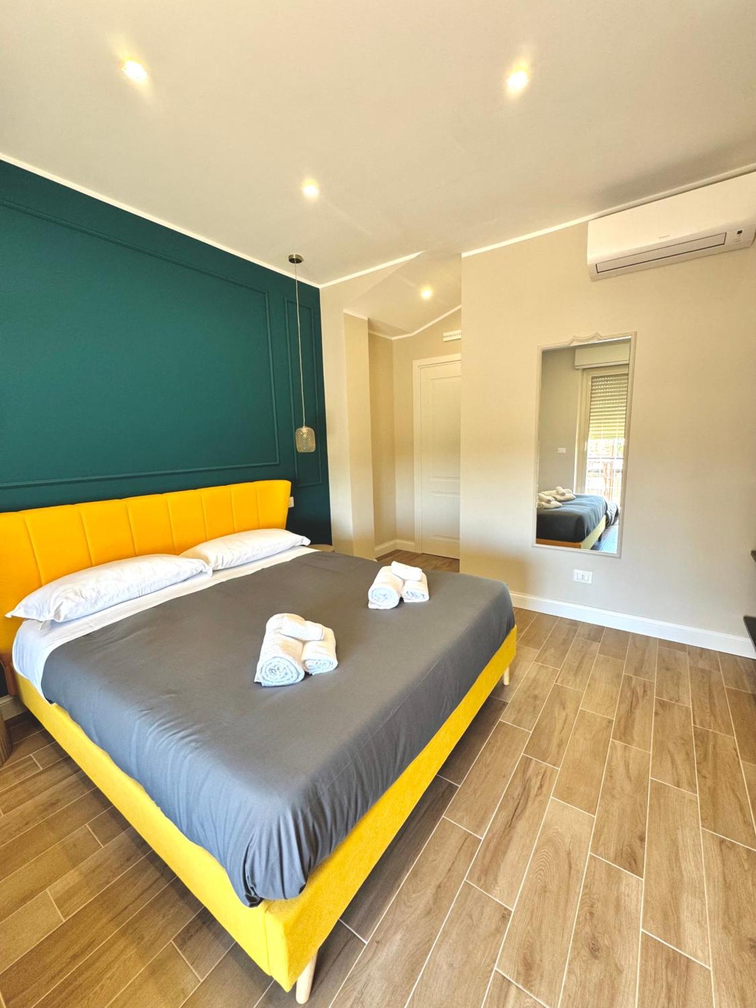 Charm Airport Bed and Breakfast Reggio di Calabria Buitenkant foto