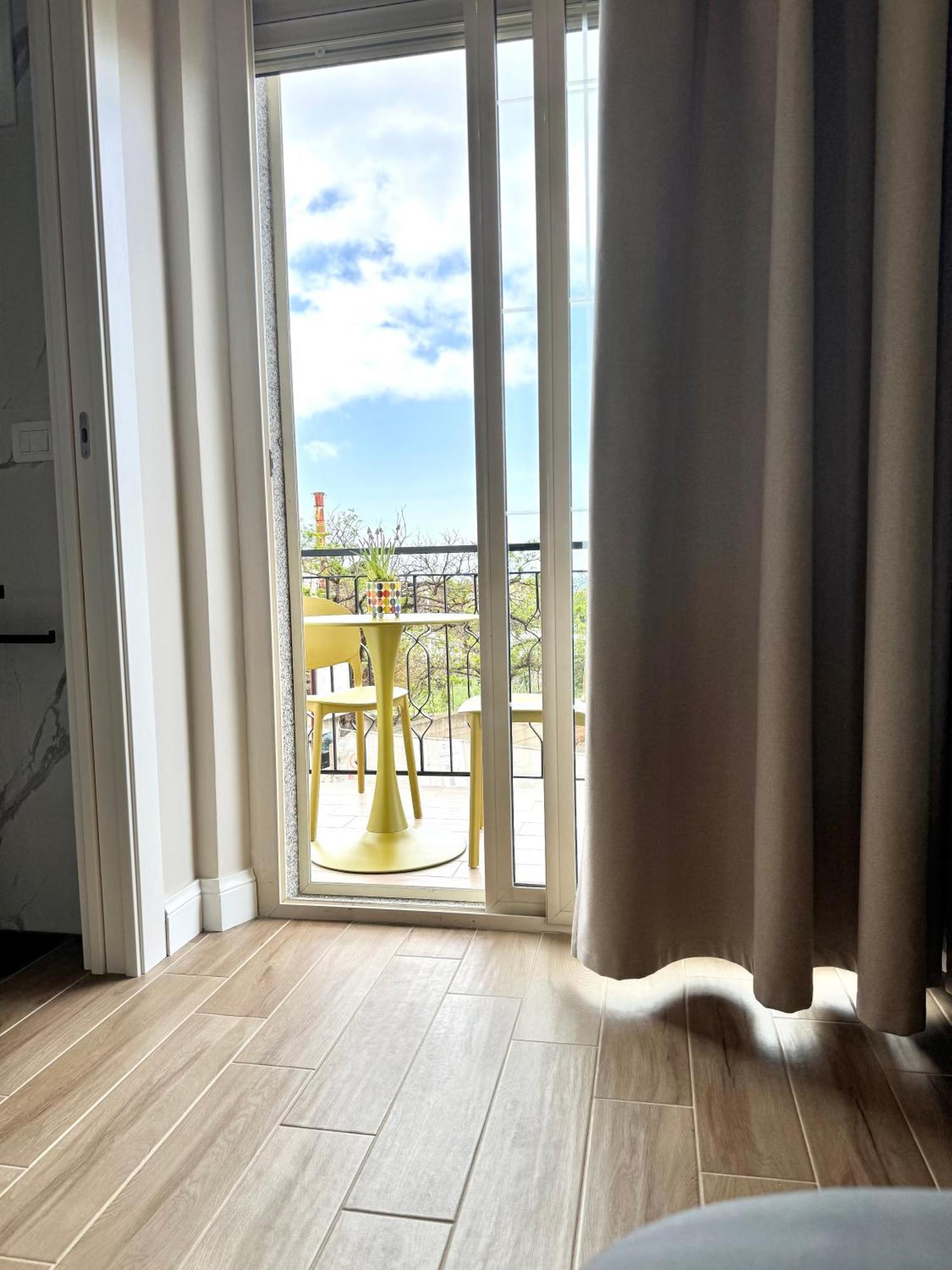 Charm Airport Bed and Breakfast Reggio di Calabria Buitenkant foto