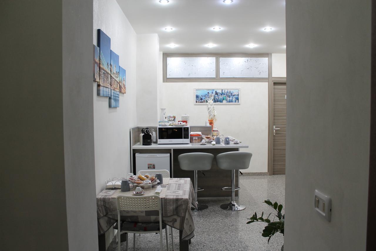 Charm Airport Bed and Breakfast Reggio di Calabria Buitenkant foto