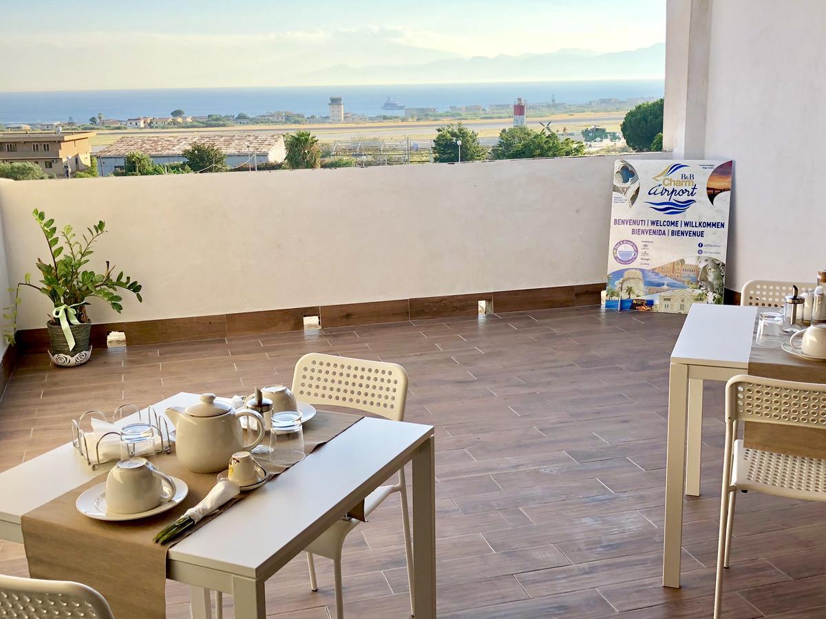 Charm Airport Bed and Breakfast Reggio di Calabria Buitenkant foto